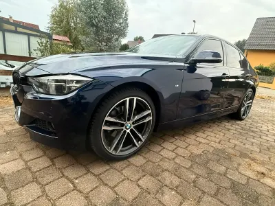 Gebraucht BMW 320 M Sport 190 PS (139 kW) 2018 Blau Limousine