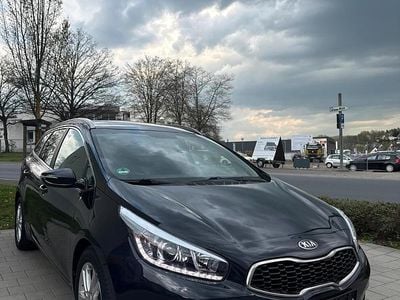 Usata Kia Ceed 136 CV (100 kW) 2013 Nero Utilitaria