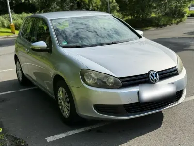 Gebraucht VW Golf VI 80 PS (58 kW) 2009 Silber Kleinwagen