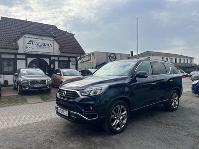 Gebraucht Ssangyong (KGM) Rexton Sapphire 181 PS (133 kW) 2019 Blau SUV