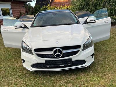 Mercedes CLA200