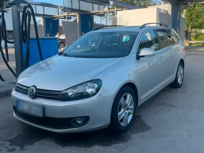 Gebraucht VW Golf VI 122 PS (89 kW) 2010 Silber Kleinwagen