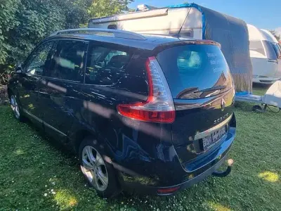 Gebraucht Renault Grand Scénic III Bose Edition 131 PS (96 kW) 2013 Schwarz Van / Kleinbus