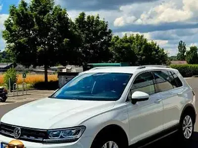 Gebraucht VW Tiguan Comfortline 131 PS (96 kW) 2019 Weiß SUV