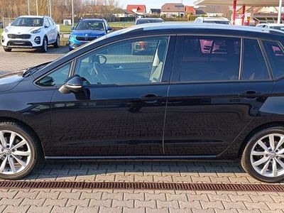 Używany VW Golf VII Comfortline 131 KM (96 kW) 2019 Czarny Sedan/Limuzyna