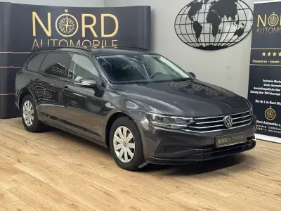 Gebraucht VW Passat Conceptline 122 PS (89 kW) 2023 Grau Kombi