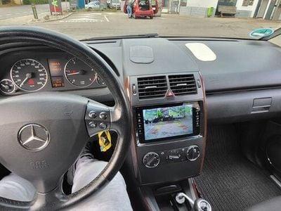 Mercedes A200