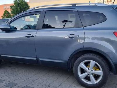 Nissan Qashqai +2