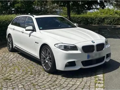 Gebraucht BMW 535 M Sport 299 PS (219 kW) 2011 Weiß Kombi