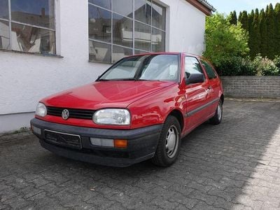 Second-hand VW Golf III 60 CP (44 kW) 1994 Roșu Berlinǎ