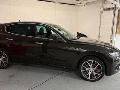Gebraucht Maserati Levante 275 PS (202 kW) 2017 Grün SUV