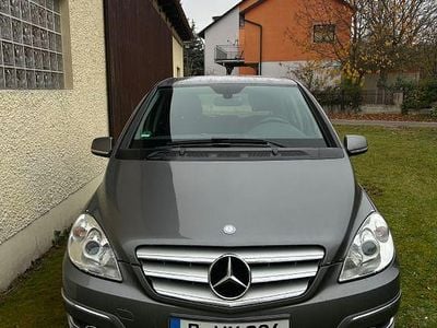 Gebraucht Mercedes B170 116 PS (85 kW) 2008 Grau Van / Kleinbus