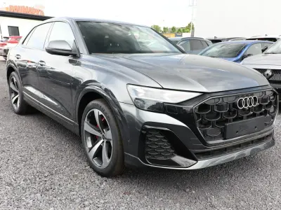 Neu Audi Q8 S-Line 286 PS (210 kW) 2026 Daytonagrau perleffekt SUV