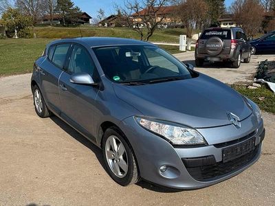 Gebraucht Renault Mégane 130 PS (95 kW) 2010 Blau Limousine