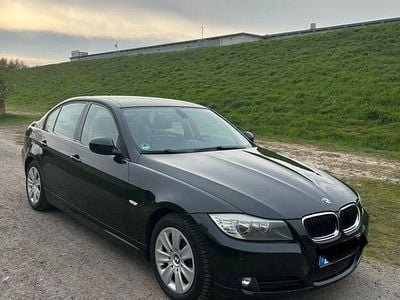 Usata BMW 320 177 CV (130 kW) 2008 Nero Berlina