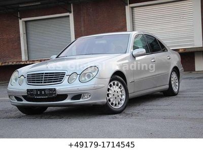 Brillantsilber metalliclack Gebraucht 2003 Mercedes E220 Limousine | 1.530 € (Fairer Preis)