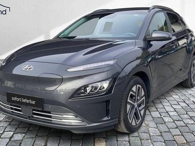 Gebraucht Hyundai Kona Trend 100 kW (136 PS) 2021 Grau SUV