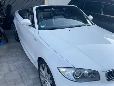 Gebraucht BMW 135 Cabriolet Sport Line 306 PS (225 kW) 2008 Weiß Cabrio