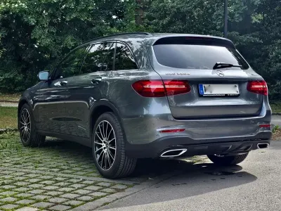 Gebraucht Mercedes GLC350 AMG line 258 PS (189 kW) 2017 Grau SUV