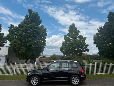 Schwarz Gebraucht 2011 Mercedes GLK220 SUV | 9.999 € (Fairer Preis)