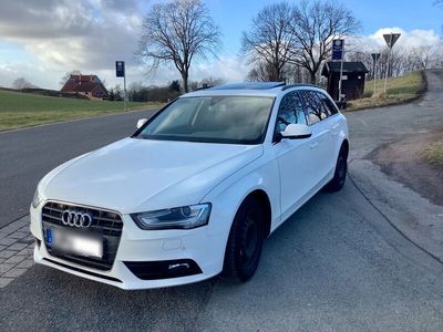 gebraucht Audi A4 AVANT Panorama AHK 8fach bereift Automatik Tempomat Xenon