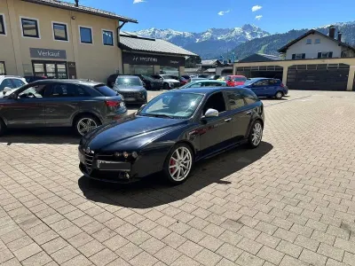 Gebraucht Alfa Romeo 159 Turismo 200 PS (147 kW) 2011 Schwarz Kombi