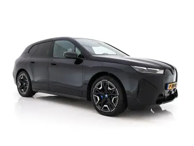 Gebraucht BMW iX Executive 239 kW (326 PS) 2022 Schwarz SUV