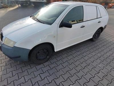 Gebraucht Skoda Fabia 68 PS (50 kW) 2004 Weiß Abholung