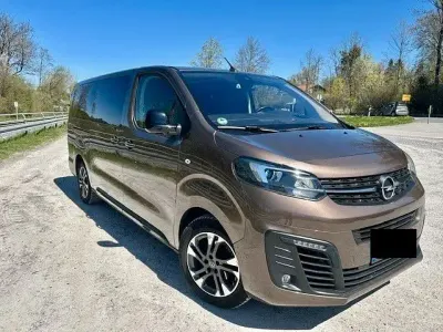 Gebraucht Opel Zafira Life Innovation 177 PS (130 kW) 2020 Braun Van / Kleinbus