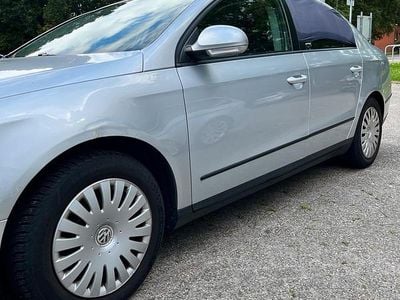 Brugt VW Passat 116 HK (85 kW) 2005 Grå Sedan