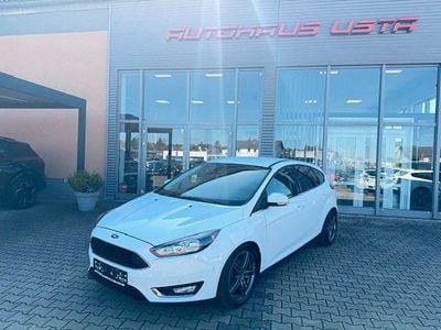 Usata Ford Focus Titanium 125 CV (91 kW) 2015 Bianco Berlina