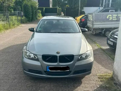 Gebraucht BMW 330 Sport Line 258 PS (189 kW) 2005 Grau Limousine