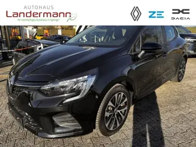 Gebraucht Renault Clio Equilibre 91 PS (66 kW) 2023 Black pearlschwarz Kleinwagen