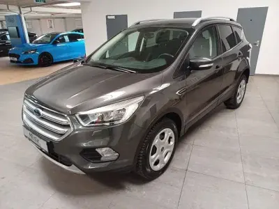 Gebraucht Ford Kuga Trend 120 PS (88 kW) 2018 Grau SUV