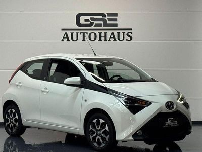 Gebraucht Toyota Aygo X-play 72 PS (52 kW) 2020 Weiß Kleinwagen