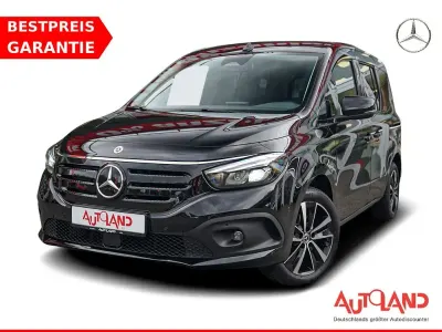 Gebraucht Mercedes EQT200 Progressive 89 kW (122 PS) 2023 Schwarz Van / Kleinbus