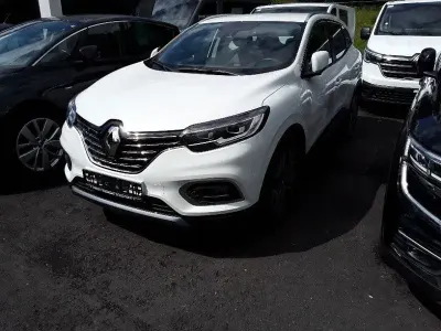 Gebraucht Renault Kadjar Techno 158 PS (116 kW) 2022 Weiß SUV