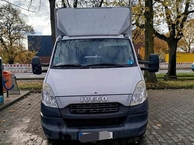 Gebraucht Iveco Daily 2013 Weiß Van / Kleinbus