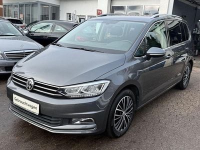 Gebraucht VW Touran Highline 150 PS (110 kW) 2016 Grau Van / Kleinbus