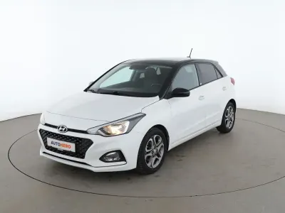 Gebraucht Hyundai i20 YES! 120 PS (88 kW) 2019 Weiß Kleinwagen
