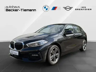 Gebraucht BMW 118 Sport Line 136 PS (100 kW) 2023 Schwarz Kleinwagen