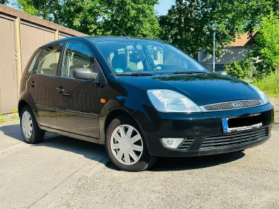 Gebraucht Ford Fiesta 104 PS (76 kW) 2002 Schwarz Kleinwagen