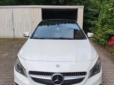 Mercedes CLA200