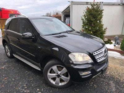 Gebraucht Mercedes ML300 204 PS (150 kW) 2010 Schwarz SUV