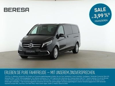Schwarz Gebraucht 2023 Mercedes V300 Avantgarde Van / Kleinbus | 56.480 € (Superpreis)