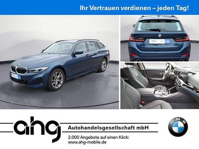 Blau Gebraucht 2023 BMW 320 Sport Line Kombi | 32.930 € (Etwas zu teuer)