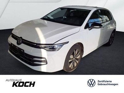 Pure white Gebraucht 2025 VW Golf Goal Limousine | 25.430 € (Guter Preis)