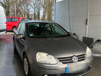 Gebraucht VW Golf V Edition 105 PS (77 kW) 2008 Grau Kleinwagen