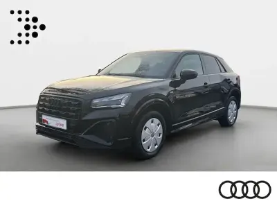 Gebraucht Audi Q2 S-Line 150 PS (110 kW) 2025 Mythosschwarz metallic SUV