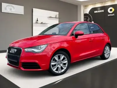 Gebraucht Audi A1 Attraction 122 PS (89 kW) 2013 Rot Kleinwagen